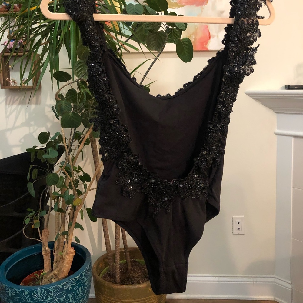 Swimsuit - Picture 2 of 4